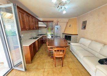 Foto 1 - Quadrilocale Contrada Monte
 
1, Castignano - foto 1