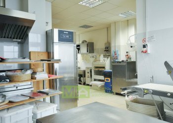 Foto 9 - Commercial Activity Via Mazzini, Comunanza - photo 9