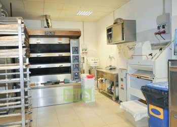 Foto 10 - Commercial Activity Via Mazzini, Comunanza - photo 10