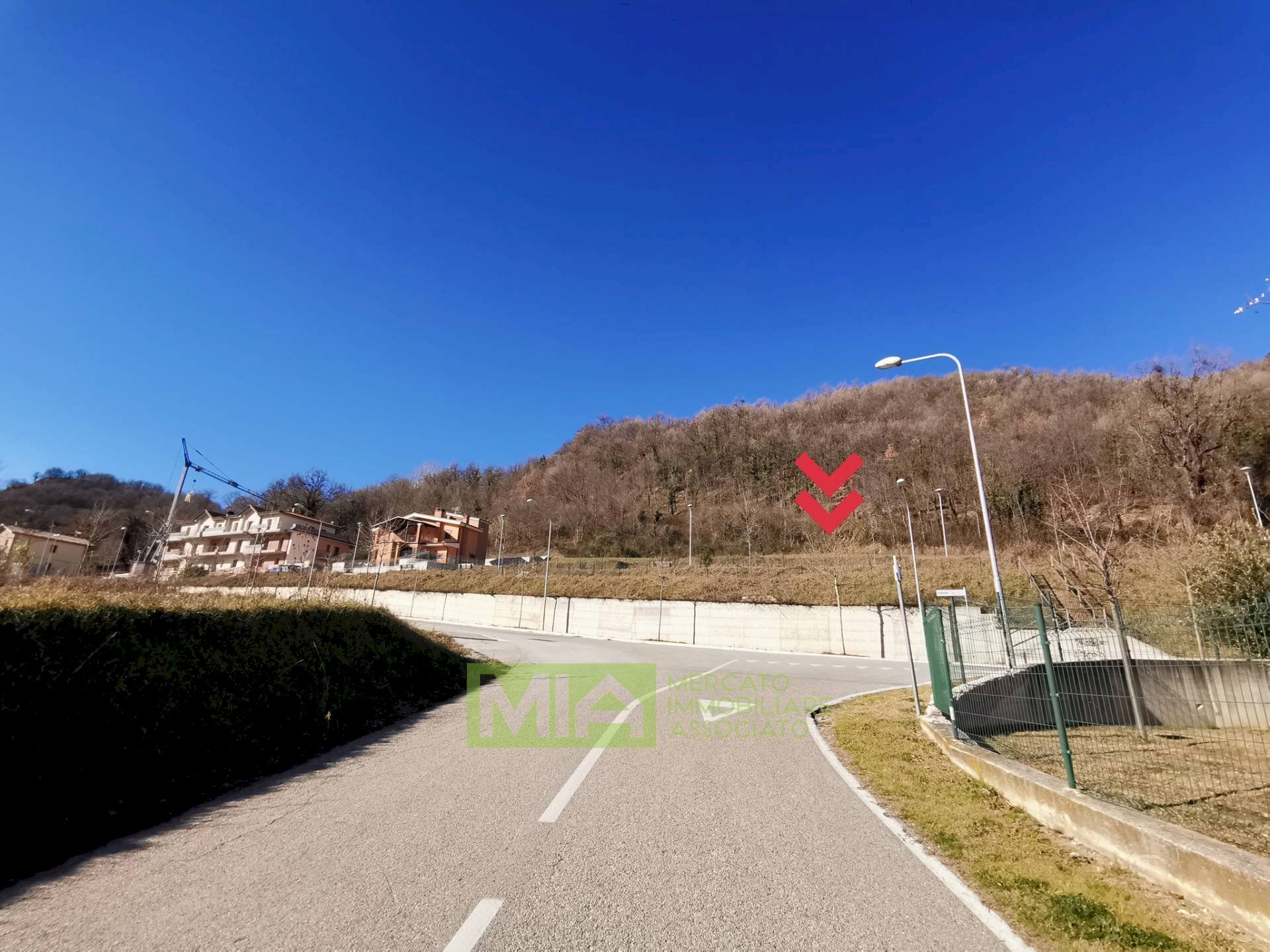 Foto 1 - Building land Via Cavour, Comunanza - photo 1