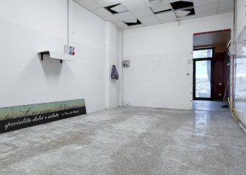 Foto 13 - Commercial Premises Via Cesare Battisti
 
76, Amandola - photo 13