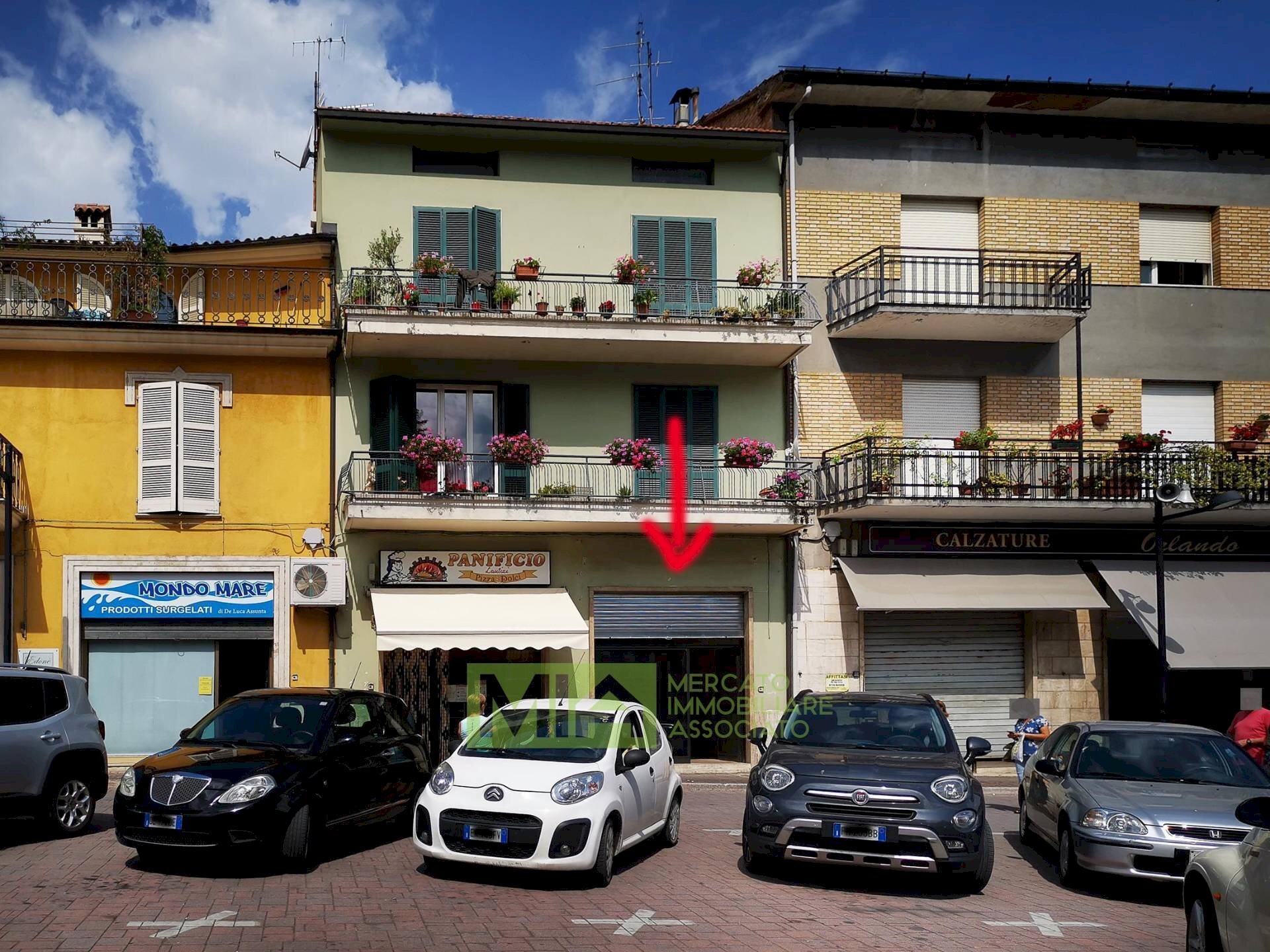 Foto 3 - Locale Commerciale Piazza Garibaldi, Comunanza - foto 3