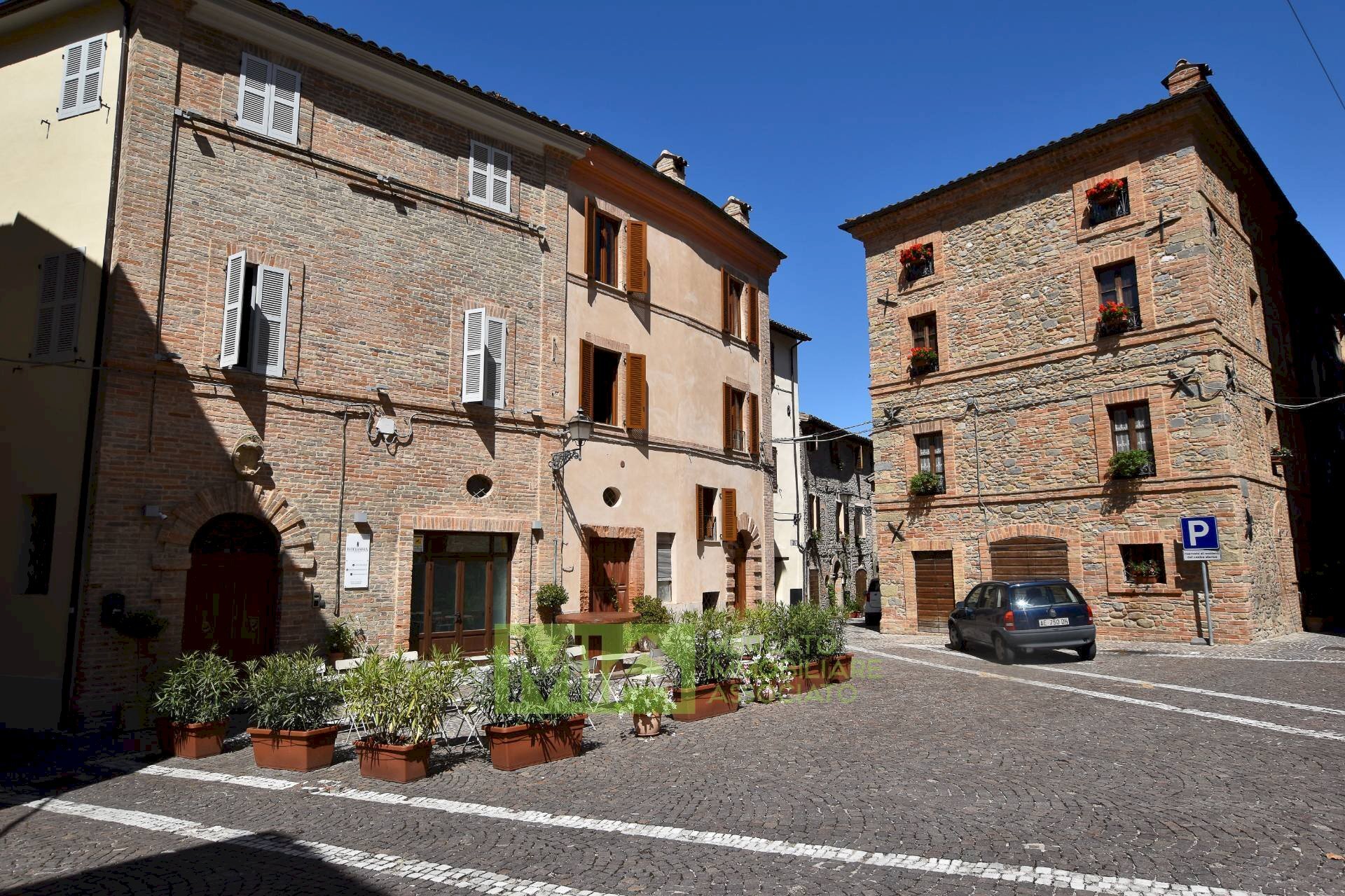 Foto 2 - Apartment Piazza Santa Caterina, Comunanza - photo 2