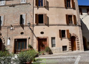 Foto 1 - Appartamento Piazza Santa Caterina, Comunanza - foto 1