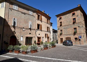 Foto 2 - Apartment Piazza Santa Caterina, Comunanza - photo 2