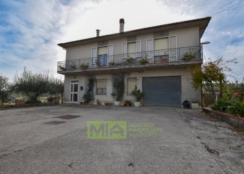 Foto 2 - Casa indipendente Viale Europa, Santa Vittoria in Matenano - foto 2