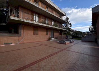Foto 2 - Quadrilocale Via Angelo Biondi
 
94, Amandola - foto 2