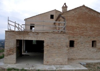 Foto 4 - Rustico via Case Rosse
 
snc, Montedinove - foto 4