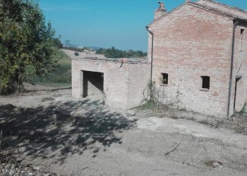 Foto 8 - Rustico via Case Rosse
 
snc, Montedinove - foto 8