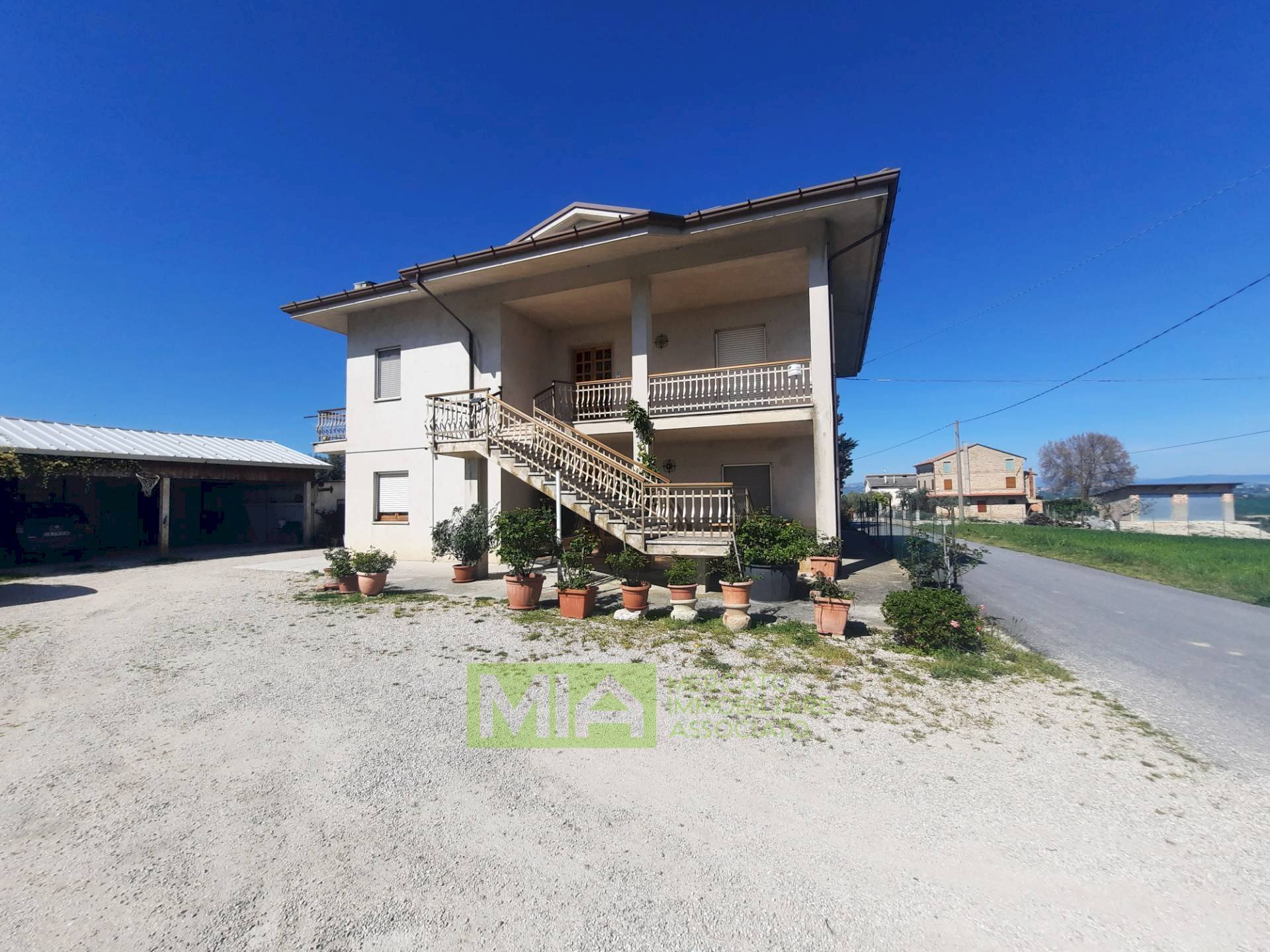 Foto 2 - Casa indipendente Contrada Colle
18, Montegiorgio - foto 2