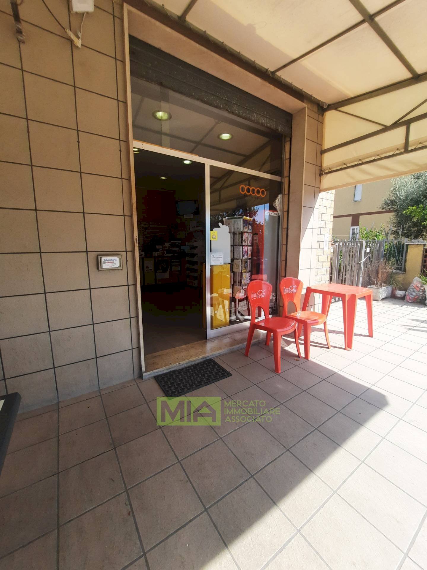 Foto 3 - Locale Commerciale via Castiglionese
 
snc, Fermo - foto 3