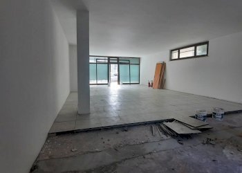 Foto 8 - Commercial Premises via Giacomo Leopardi
 
27, Pedaso - photo 8