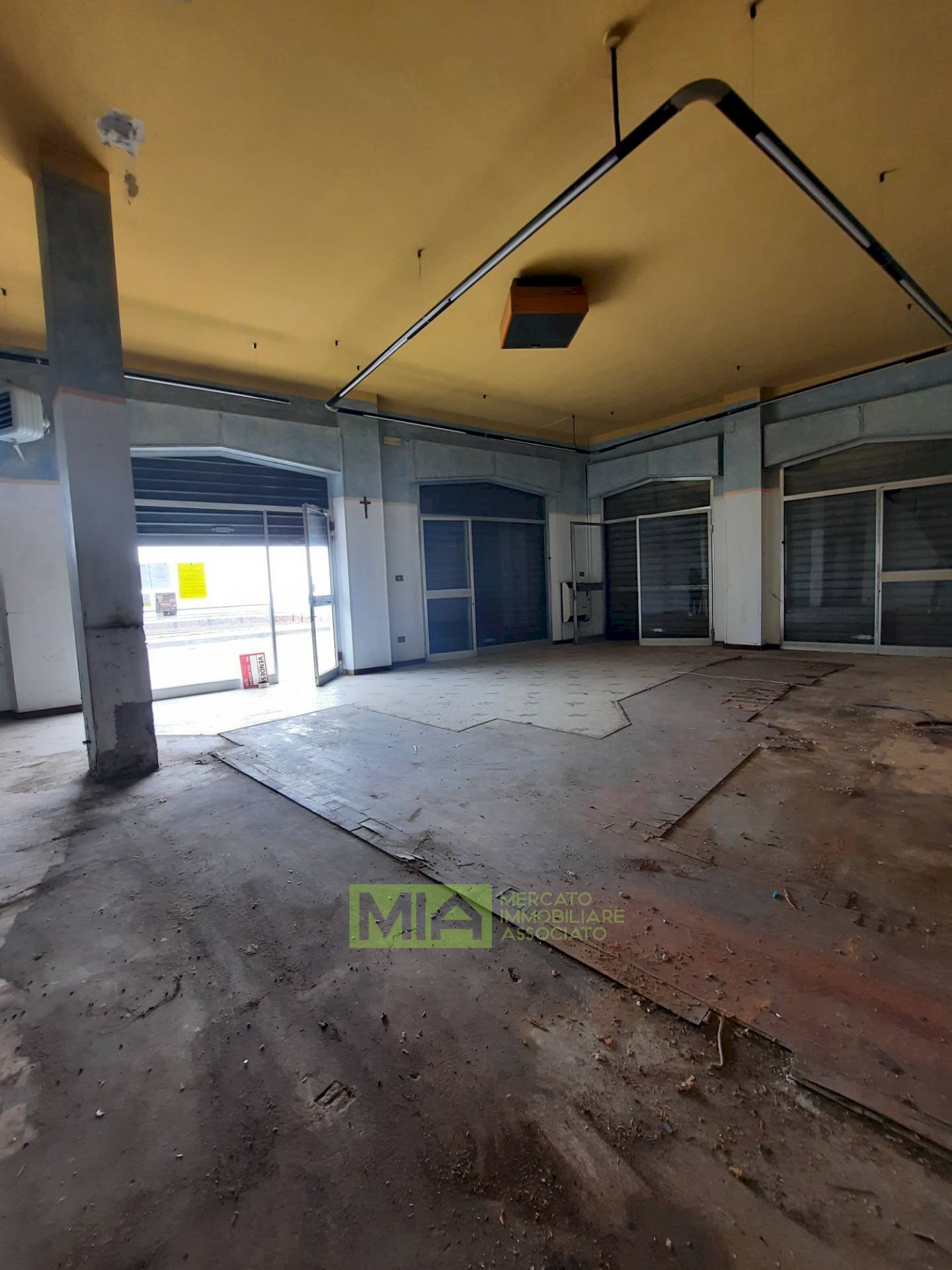 Foto 3 - Locale Commerciale via Leopardi
 
76, 78, Acquaviva Picena - foto 3