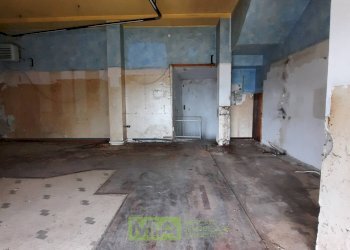 Foto 5 - Locale Commerciale via Leopardi
76, 78, Acquaviva Picena - foto 5