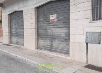 Foto 11 - Locale Commerciale via Leopardi
76, 78, Acquaviva Picena - foto 11