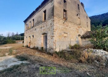 Foto 2 - Rustico C.da Aso
 
119, Montefiore dell'Aso - foto 2