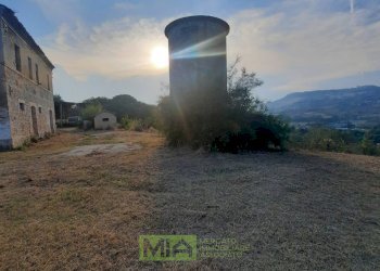 Foto 10 - Rustico C.da Aso
 
119, Montefiore dell'Aso - foto 10