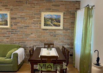 Foto 2 - Independent house via Borgo Vecchio
 
18, Monte Rinaldo - photo 2