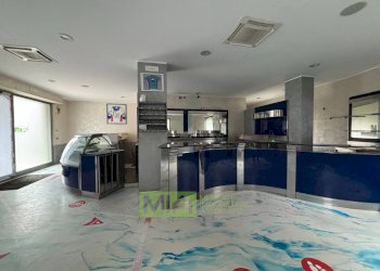 Foto 3 - Commercial Premises Via Campo Sportivo, Comunanza - photo 3