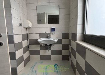 Foto 8 - Commercial Premises Via Campo Sportivo, Comunanza - photo 8