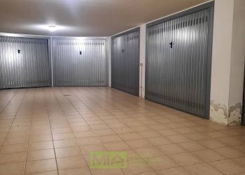 Foto 4 - Magazzino via Leonardo da Vinci
13, Altidona - foto 4