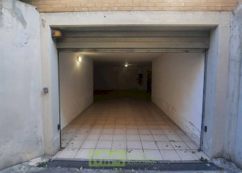 Foto 8 - Magazzino via Leonardo da Vinci
13, Altidona - foto 8