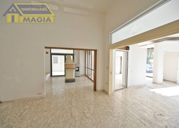 Foto 4 - Commercial Premises 462, Castel di Lama - photo 4