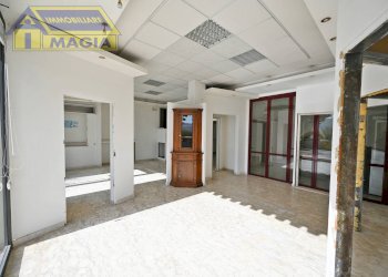 Foto 8 - Commercial Premises 462, Castel di Lama - photo 8