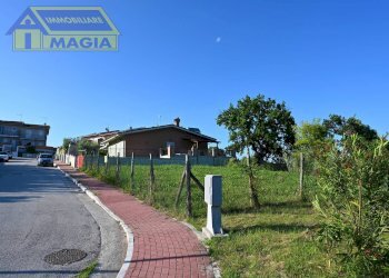 Foto 1 - Terreno edificabile 31, Castel di Lama - foto 1