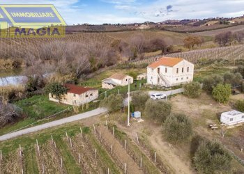 Foto 1 - Rustic 5, Monteprandone - photo 1