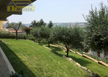 Foto 11 - Villa Castel di Lama - foto 11