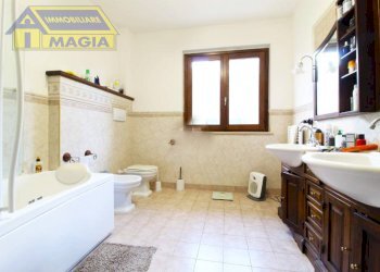 Foto 19 - Villa Castel di Lama - foto 19