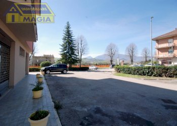 Foto 2 - Commercial Premises 428, Castel di Lama - photo 2