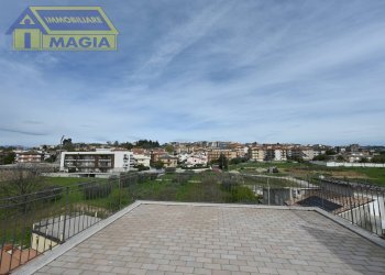 Foto 16 - Casa indipendente Castel di Lama - foto 16