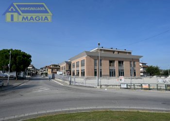 Foto 8 - Commercial Premises Spinetoli - photo 8