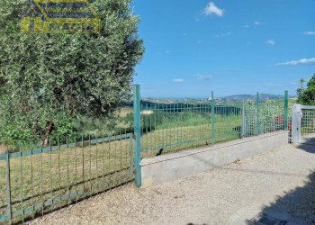 Foto 23 - Casa indipendente Castorano - foto 23