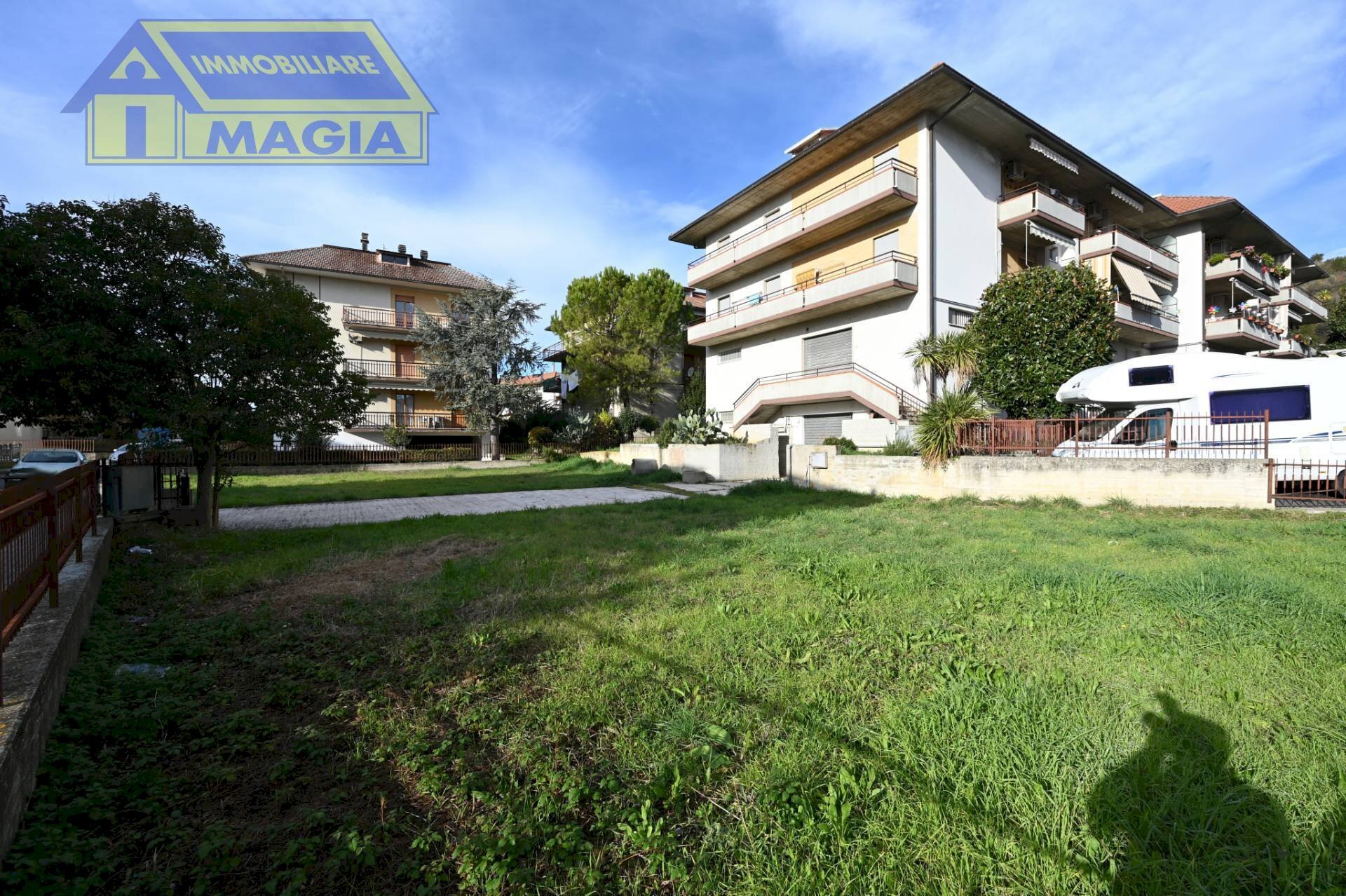 Foto 1 - Commercial Premises 48, Castel di Lama - photo 1