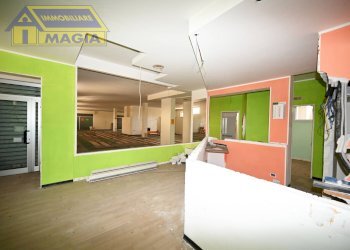 Foto 5 - Commercial Premises 48, Castel di Lama - photo 5