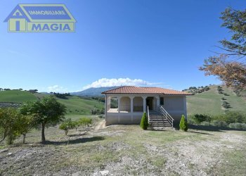 Foto 1 - Rustico SNC, Ascoli Piceno - foto 1