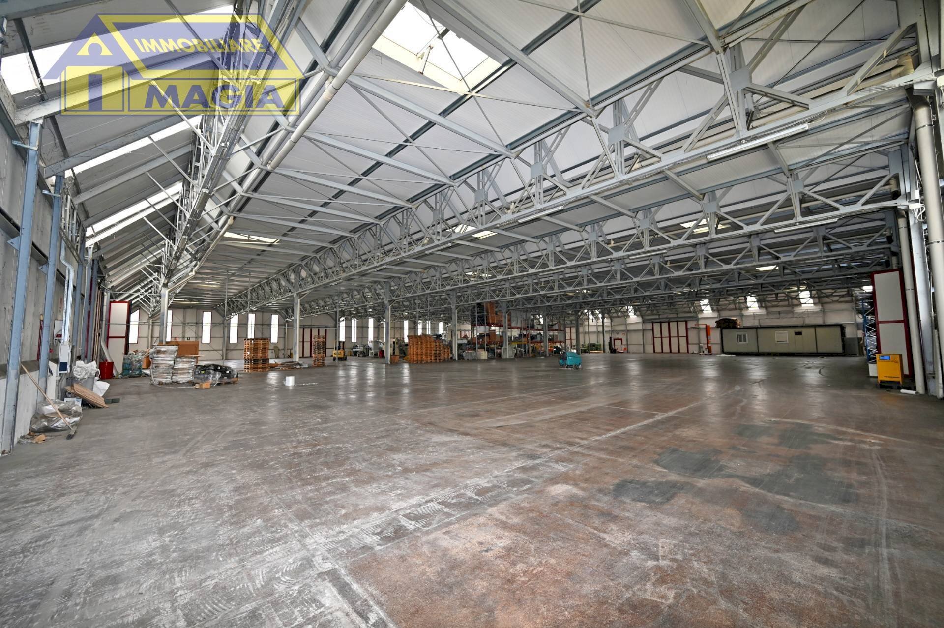 Foto 1 - Capannone 106, Ascoli Piceno - foto 1