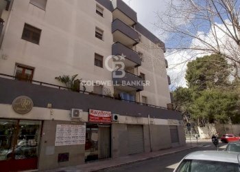 Foto 1 - Locale Commerciale via Verona
 
31, Brindisi - foto 1