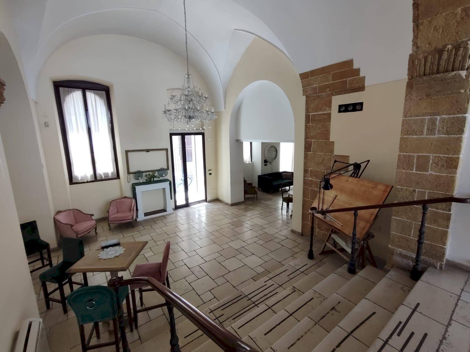 Foto 2 - Stable - Palace via Ferrante Fornari
 
26-28, Brindisi - photo 2