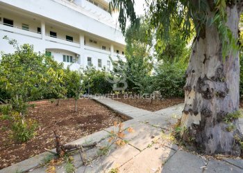 Foto 2 - Commercial Activity Cornelia palazzo uffici
 
108, Ostuni - photo 2