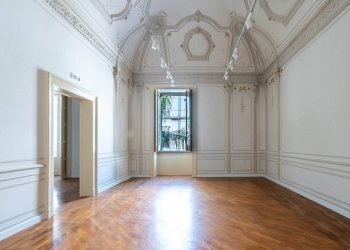 Foto 2 - Stabile - Palazzo Piazza Anime / Corso Roma
 
17-18-13, Brindisi - foto 2