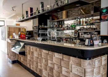 Foto 2 - Commercial Activity Ostuni - photo 2