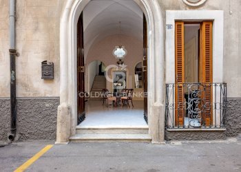 Foto 1 - Stabile - Palazzo Via Marucci
 
16, Francavilla Fontana - foto 1