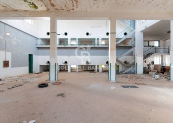 Foto 12 - Locale Commerciale Via Della Stazione
12, Cisternino - foto 12