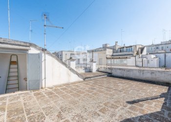 Foto 24 - Stabile - Palazzo Corso dei Mille
 
28, Martina Franca - foto 24