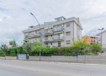 Foto 30 - Trilocale VIA LUIGI CARDONE
 
2, Vasto - foto 30