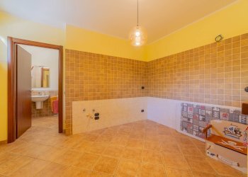 Foto 40 - Quadrilocale VIA CAMILLO D'ONOFRIO
 
5, Vasto - foto 40